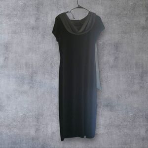 Black dressy classy elegant by connected apparel size 12 witb attached scarf